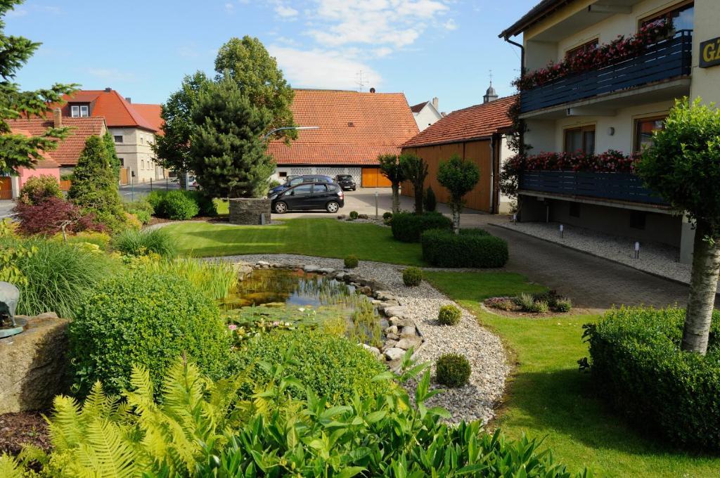 Hotel Schwarzes Ross Schwarzach am Main Exteriér fotografie